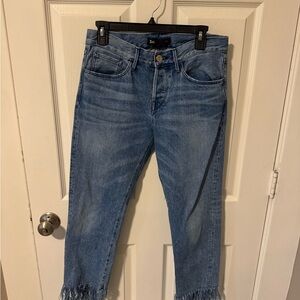 Chic Frayed Hem Blue Jeans